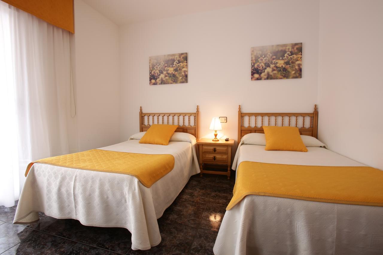 Hostal San Roque Πόρτο Νόβο Εξωτερικό φωτογραφία