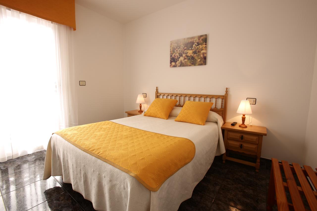 Hostal San Roque Πόρτο Νόβο Εξωτερικό φωτογραφία