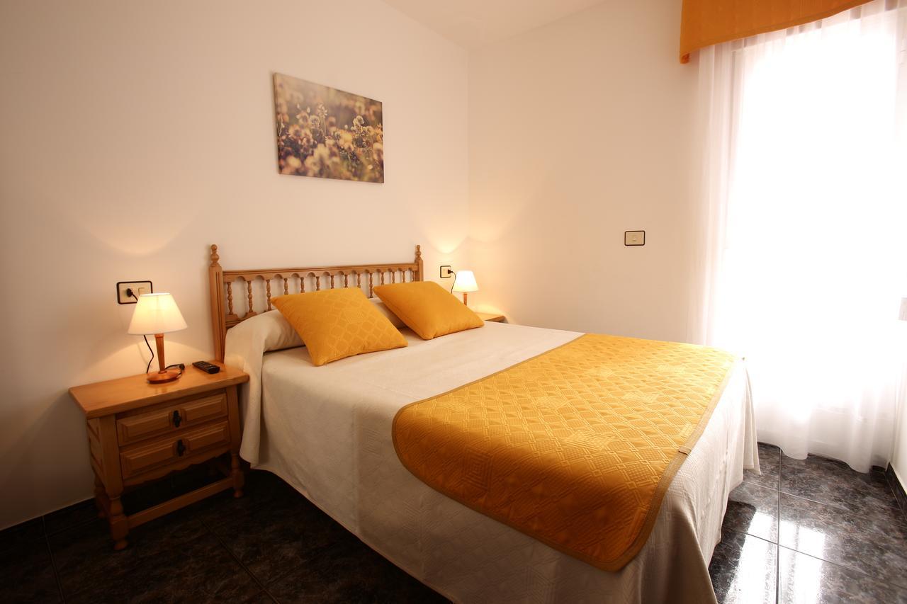 Hostal San Roque Πόρτο Νόβο Εξωτερικό φωτογραφία