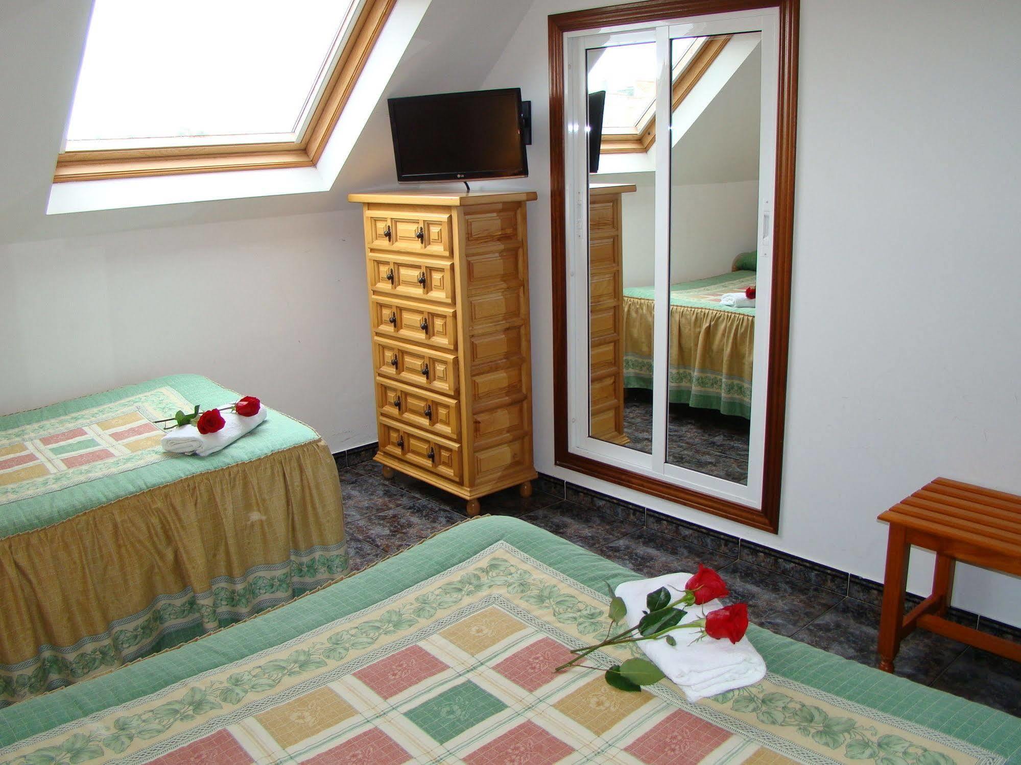 Hostal San Roque Πόρτο Νόβο Εξωτερικό φωτογραφία