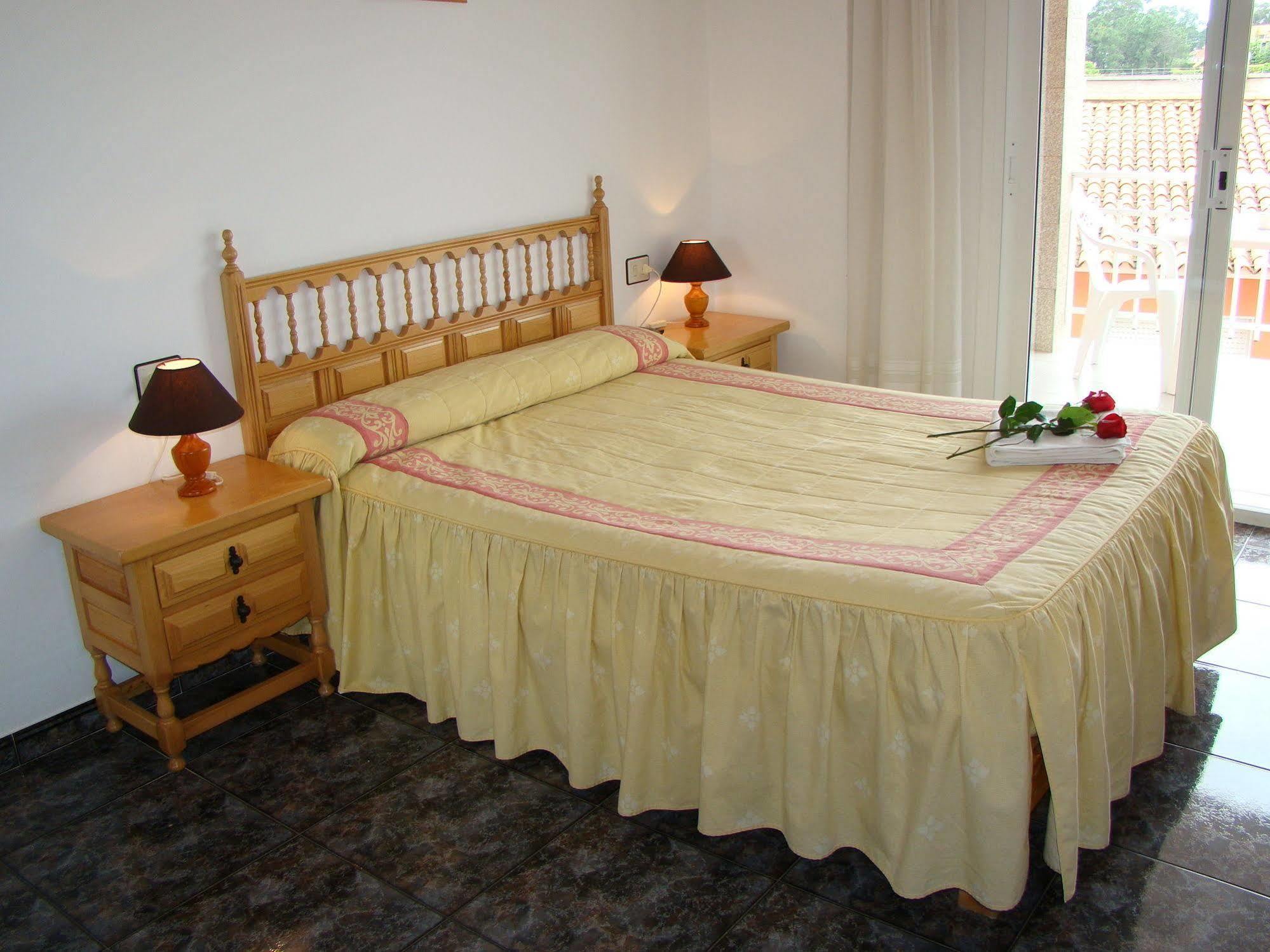 Hostal San Roque Πόρτο Νόβο Εξωτερικό φωτογραφία